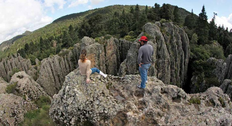 Real del Monte y Prismas Basálticos