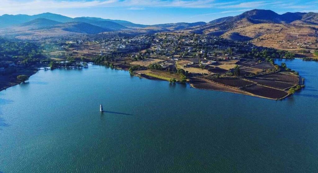 Villa del Carbón Fenix Travel Agencia de Viajes Favorita